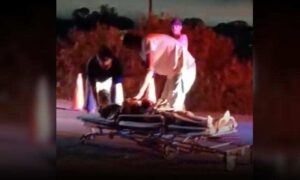 Atenção: Grave acidente foi registrado nesta noite nos Campinhos, em Vitória da Conquista. SAMU foi acionado