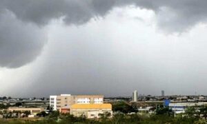 Conquista: Chove em alguns bairros da cidade. Confira a previsão do tempo para os próximos dias