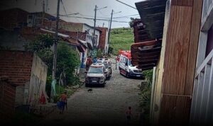 Urgente: Homem foi esfaqueado nesta tarde, é socorrido em estado grave e pode ser transferido para Vitória da Conquista