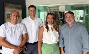 Prefeita Sheila Lemos anuncia Edivaldo Ferreira Júnior para liderança do Governo na Câmara Municipal