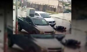 VÍDEO: Veja o momento do acidente que tirou a vida de uma mulher nesta tarde, em Vitória da Conquista