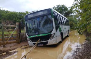 Atenção: PMVC e Semob anunciam suspensão de algumas linhas de ônibus por conta das fortes chuvas