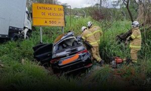 Trágico: Grave acidente na manhã deste sábado matou criança de 10 anos, na BR-101. Avô conduzia o veículo