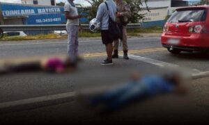 Urgente: Casal em motocicleta é atingido em colisão contra carro de passeio nesta manhã na BR-116, no Aparecida