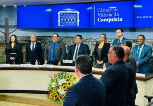 Com plenário lotado, Câmara Municipal de Vitória da Conquista abriu os trabalhos legislativos de 2025