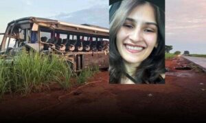 Horror: 12 pessoas morreram após ônibus de universitários colidir com carreta. Identificada a primeira vitima fatal