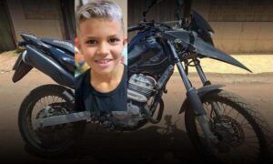 Caetité: Polícia apreende motocicleta que matou o menino Arthur. Dono diz que “emprestou” o veículo ao suspeito do crime