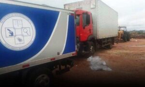 Urgente: Identificado o motorista encontrado morto ao lado do caminhão, em posto de combustíveis da região