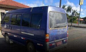 PRE localiza van com restrição de roubo na zona rural de Anagé. Veículo foi levado para o Disep, em Vitória da Conquista