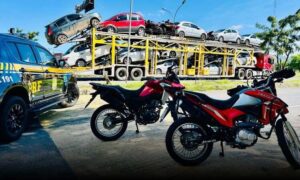 Atenção: PRF recupera motocicletas furtadas transportadas em caminhão-cegonha na BR-116, nesta segunda-feira