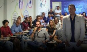 CDL de Vitória da Conquista apresenta agenda de campanhas de 2025. Carro elétrico será sorteado até o final do ano