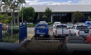 Conquista: Dois presos em operação do Denarc, nesta sexta-feira, faziam “delivery” de drogas no Bairro Candeias