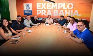 Conquista: Em encontro com vereadores, prefeita Sheila Lemos se compromete a buscar terreno para a nova sede da Câmara