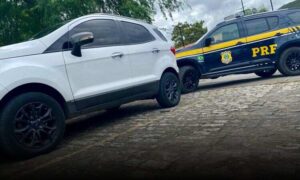 BR-116: PRF recupera veículo de locadora com queixa de apropriação indébita. Motorista alegou que “comprou” o carro