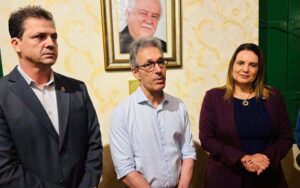 Governador Romeu Zema se compromete a apoiar Vitória da Conquista no atendimento de saúde aos pacientes do norte de Minas Gerais