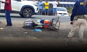 Trágico: Vendedor ambulante de 63 anos morre após ter a bicicleta atingida por carro de passeio. Vítima identificada