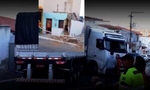 VÍDEO: Veja o rastro de destruição deixado por carreta desgovernada, nesta tarde no Bairro Guarani, em Vitória da Conquista
