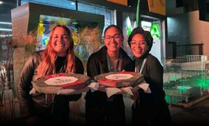 FOTOS: VCA Construtora realiza ação com distribuição de pizzas em ruas, obras e condomínios de Vitória da Conquista