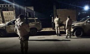 Urgente: Mulher que ateou fogo em 3 residências no Bairro Brasil foi presa. Crime teria sido por ciúmes