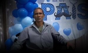 Violência na região: Homem foi morto com arma branca durante briga na manhã deste domingo. Vizinho é suspeito