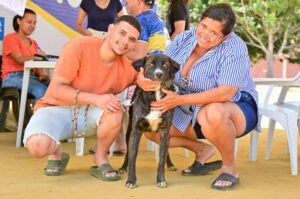 Conquista: Castramóvel está atendendo cães e gatos de tutores do loteamento Vila Serrana, neste sábado