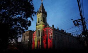 Arquidiocese de Vitória da Conquista contesta suspensão do laudêmio e afirma legalidade da cobrança