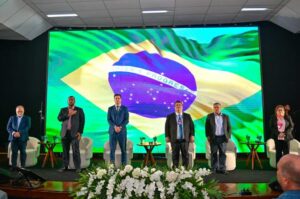 Prefeitura de Vitória da Conquista participa do 1º Encontro de Comunicação Legislativa no auditório do Cemae