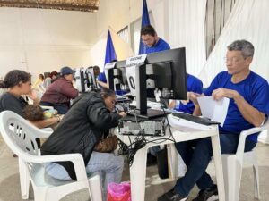 FOTOS: Prefeitura de Vitória da Conquista iniciou as inscrições para o “Minha Casa, Minha Vida”. Veja como foi o primeiro dia
