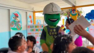 VCA Construtora celebra Dia das Crianças com tarde de brincadeiras e homenagem aos 75 anos do Snoopy