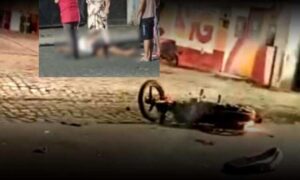 VÍDEO: Acidente com moto deixa condutor gravemente ferido na noite deste sábado, na avenida Vitória da Conquista