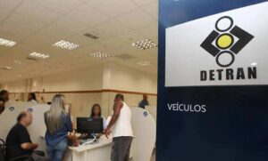 Atenção: Detran-BA investiga participação de servidores e ex-servidores em suposto esquema de venda de CNHs