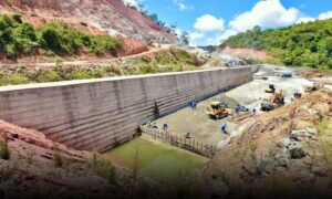 Embasa afasta risco de racionamento de água na Bahia e destaca investimentos em Vitória da Conquista e Anagé