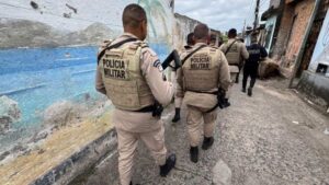 Freedom: Mais de 400 policiais civis e militares participam de operação contra braço do Comando Vermelho na Bahia