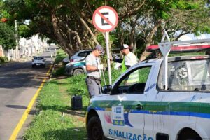 Prefeitura de Vitória da Conquista e Semob iniciam implementação de novo binário no bairro Santa Cecília