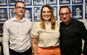 Zona Azul: Sheila Lemos diz que é papel da PMVC ouvir a população, apresenta ajustes e defende o estacionamento rotativo