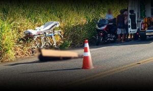 Atenção: Motociclista morre após trágica colisão na BR-415. Corpo segue no IML ainda sem identificação