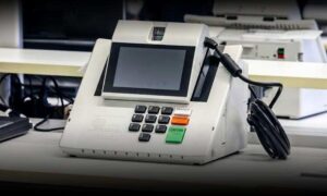 Eleições 2026: MPE propõe multas de até R$ 30 mil para uso indevido de IA e aperta o cerco contra “fake news”
