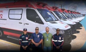 Equipe do Samu 192 de Vitória da Conquista recebe duas novas ambulâncias do Ministério da Saúde
