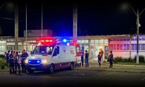 Conquista: Garupa é socorrido ao Hospital de Base após cair de motocicleta na BA-262, na região do Bate Pé
