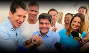 Eleições 2026: Na presença de Sheila Lemos, ACM Neto anuncia o prefeito Zé Cocá, de Jequié, na vice da chapa