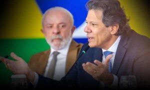 Atenção: Pacote do Governo Federal não surte efeito e Petrobras aumenta em R$ 0,38 o preço do diesel neste sábado