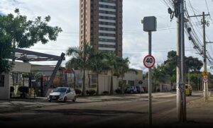 Segurança no trânsito: Novo radar da Avenida Gilenilda Alves, zona sul de Conquista, entra em operação hoje