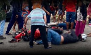 Conquista: Grave acidente entre carro e motocicleta é registrado nesta manhã no bairro Alto Maron