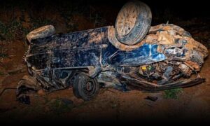 Urgente: Morador de Barra do Choça morreu após carro ficar sem controle e capotar nesta noite. Vítima identificada