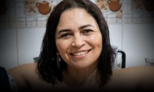 Consternação: Mulher é encontrada morta neste domingo em Vitória da Conquista, possível vítima de choque elétrico