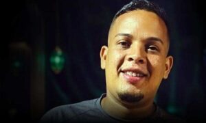 Consternação: Familiares encontraram o corpo do motorista de aplicativo Tiago Lima Sousa, de 27 anos
