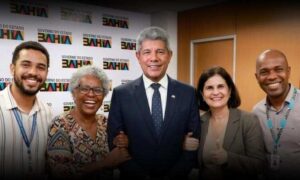 Dinheiro no bolso: Governador Jerônimo Rodrigues autoriza pagamento de abono para 80 mil professores estaduais
