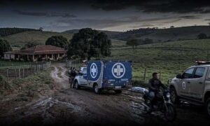 Tristeza: Mulher chega na casa do pai para visitá-lo e o encontra caído, sem vida, na zona rural de Piripá