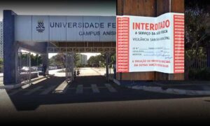 Conquista: Vigilância Sanitária interdita cozinha industrial no Bem Querer, após 90 alunos da Ufba passarem mal